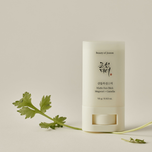 Matte Sun Stick : Mugwort+Camelia (SPF 50+ PA++++) – Image 3